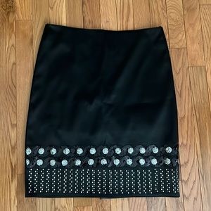 Womens skirt european size 42 ankara never worn brand new. Gorgeous embroidery